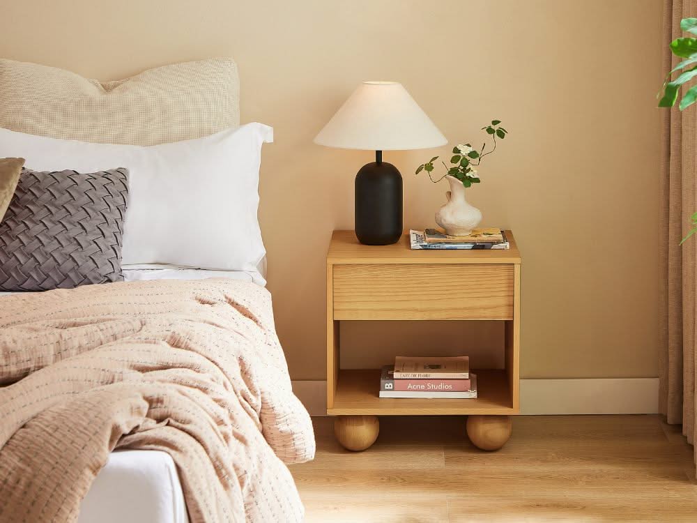 Ballico Bedside Table - Light Oak - Image 3