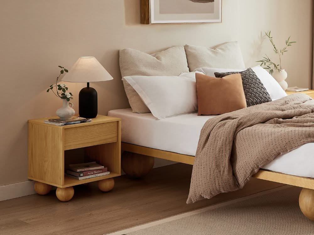 Ballico Bedside Table - Light Oak - Image 4